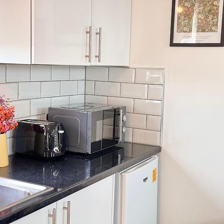 Ideal Studio Loft 30Min To Central Λονδίνο Εξωτερικό φωτογραφία